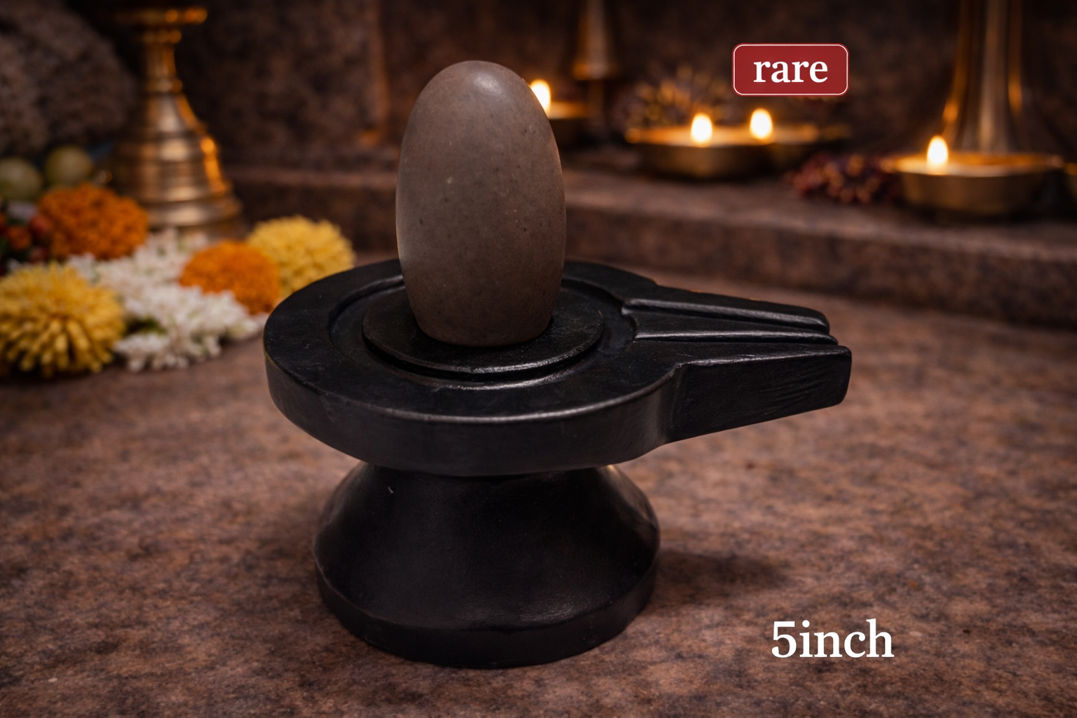 Classic Bana Lingam with Damru-Style Black Jaladhari